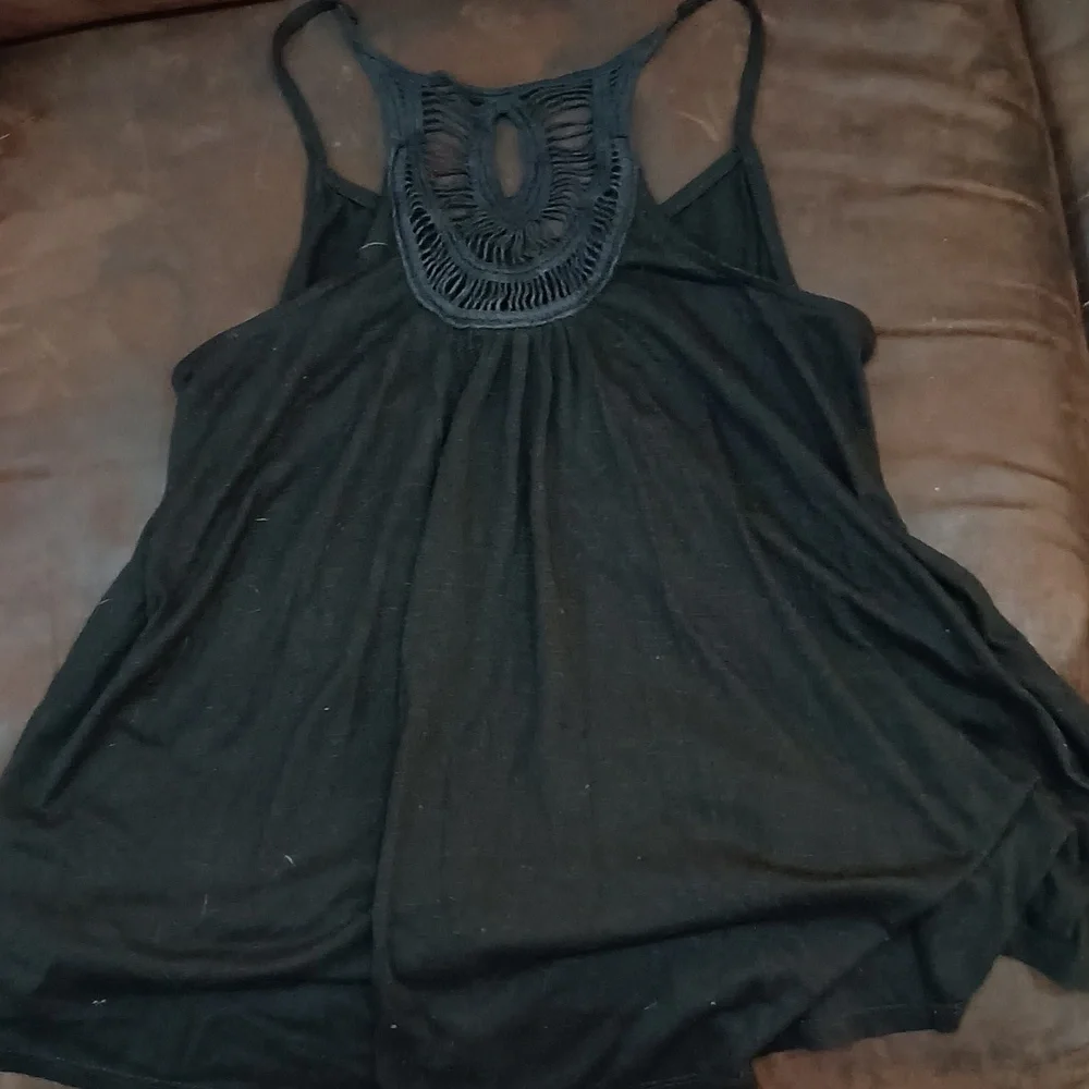 Tank top - Picture 2 of 3